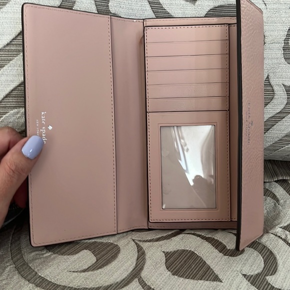 Kate spade pink leather wallet - Picture 3 of 11